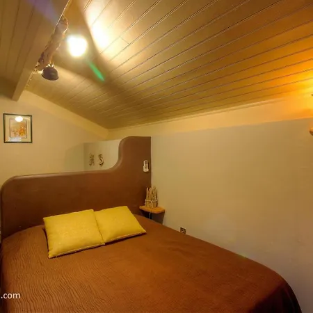 Bed & Breakfast Couvent D'alando Alando