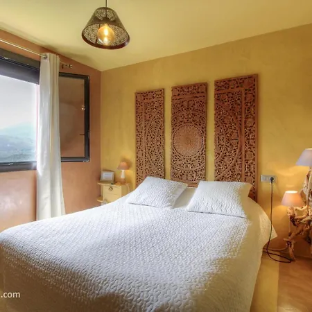 Couvent D'alando Bed & Breakfast 3*