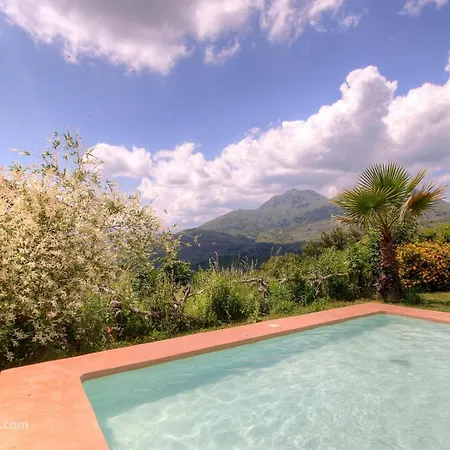 Couvent D'alando Bed & Breakfast Alando